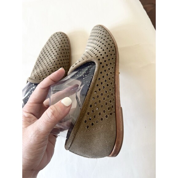 Pedro Garcia Yara flat loafer perforated shoe taupe brown suede 39.5 9 Mint $499 - Picture 10 of 12